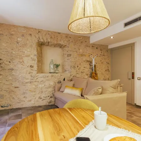 Apartman Bravissimo Mercadal 3, One-bedroom Sofa Bed *